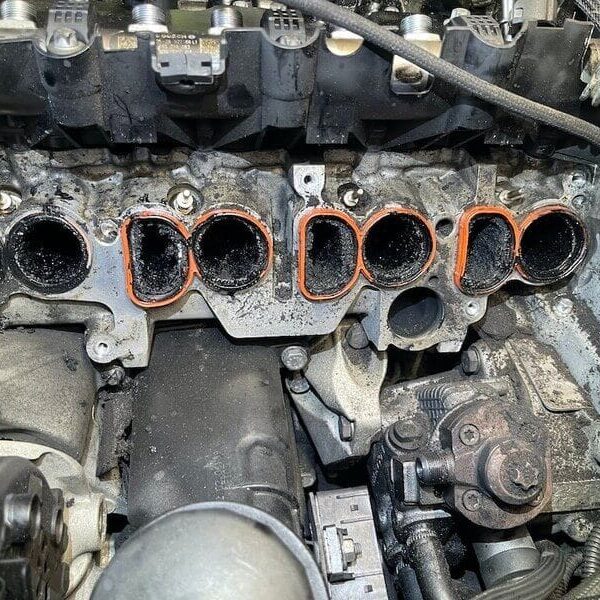 Intake Cleaning walnut shell blasting BMW 320d