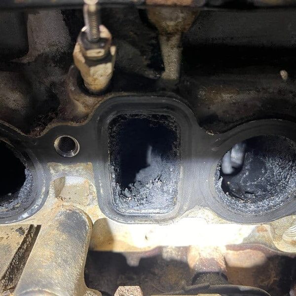 Intake Cleaning walnut shell blasting intake Toyota Hilux 3.0 Diesel 1KD