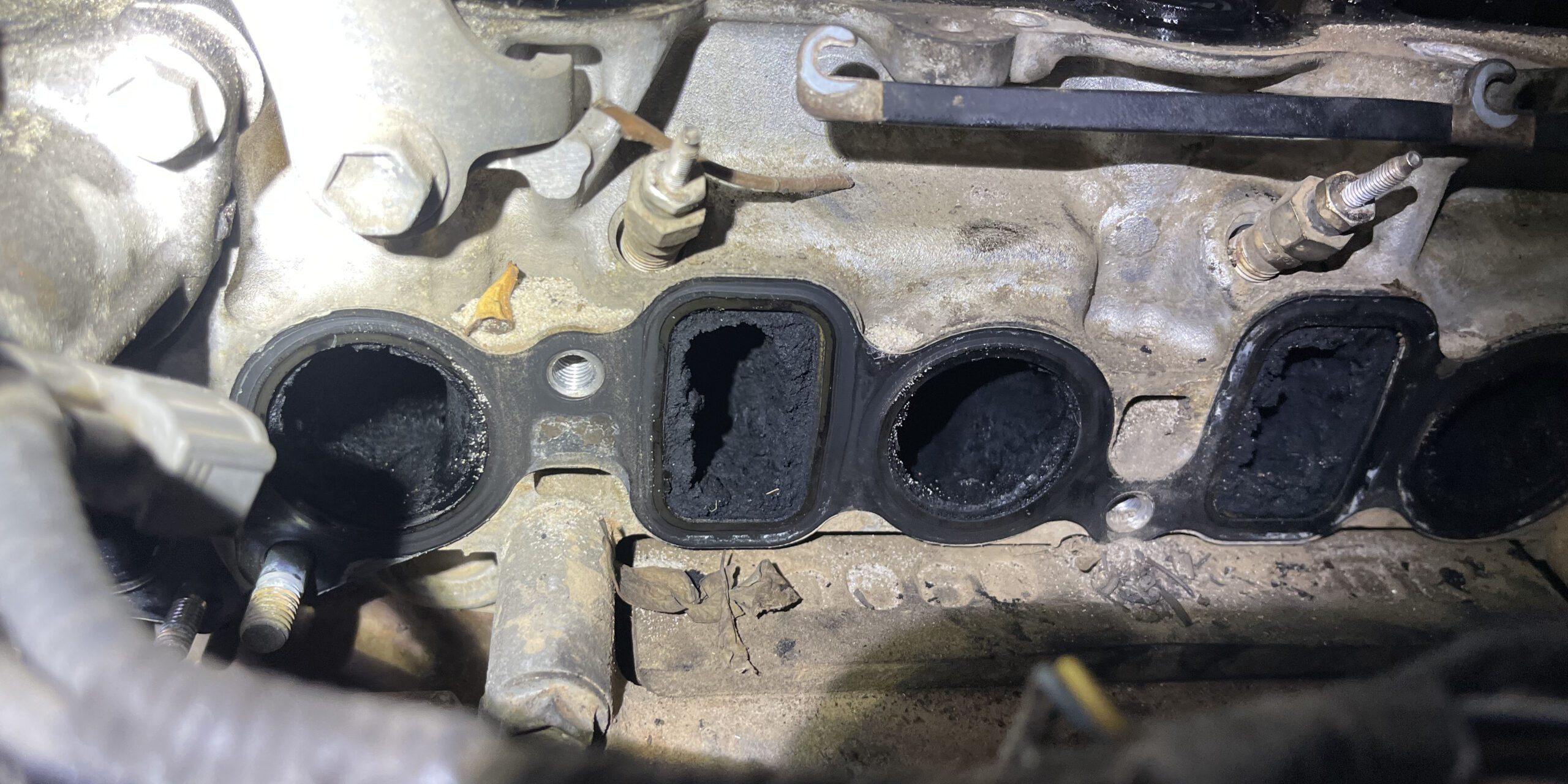 Intake Cleaning carbon removal intake ports Hilux 1KD