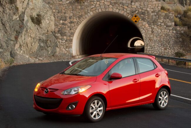 Mazda 2 Intake Cleaning: Effective Carbon Buildup Removal with Walnut Shell Blasting